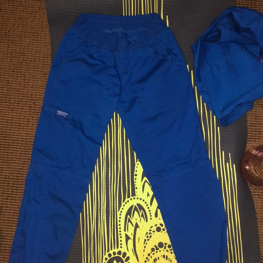 Scrub pants
